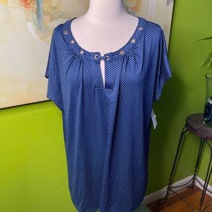 Linda Leal NWT
